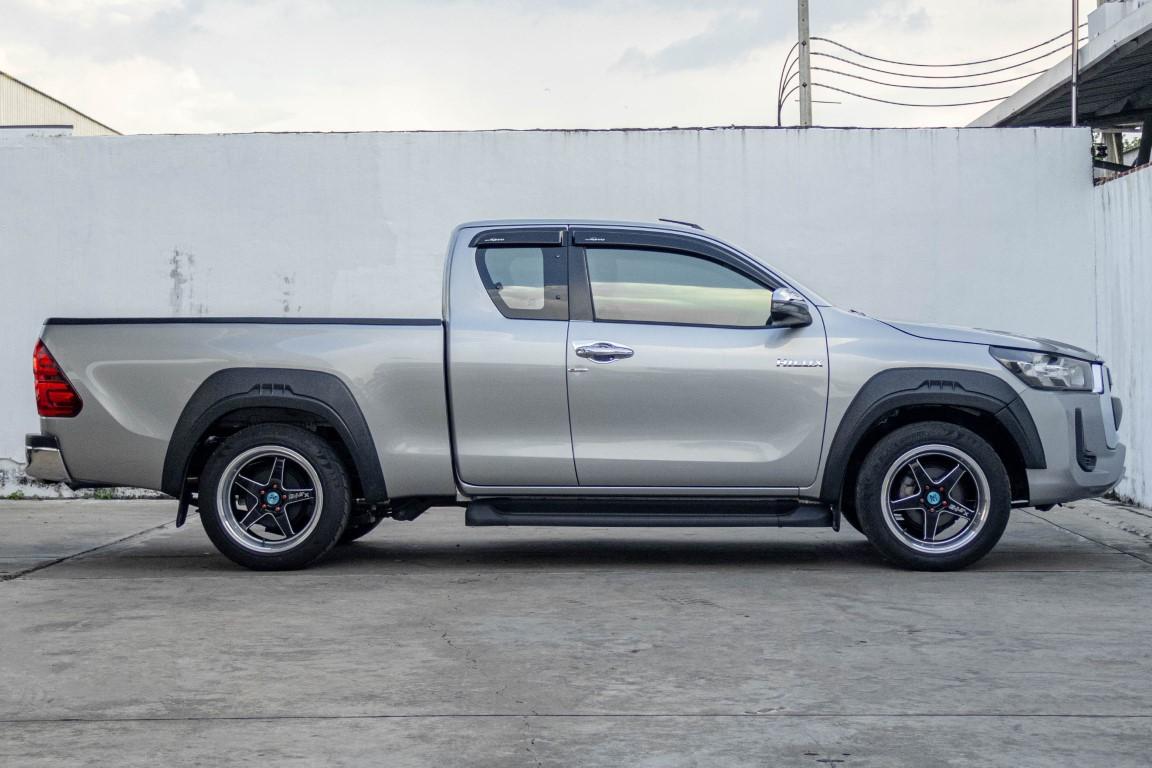 Toyota Hilux Revo Smartcab 2.4 J Plus M/T 2018 *LK0530*